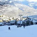 La Foret With Spectacular Mountain Views