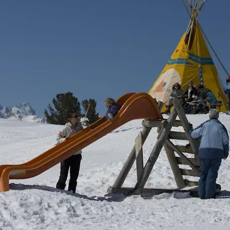 La Foret With Spectacular Mountain Views ナンダ